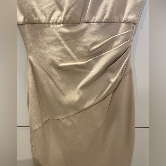 diane von furstenberg dress. - Picture 2 of 5